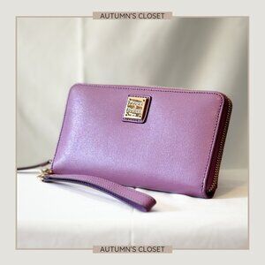 Dooney and Bourke Light Mauve Large Zip Wallet